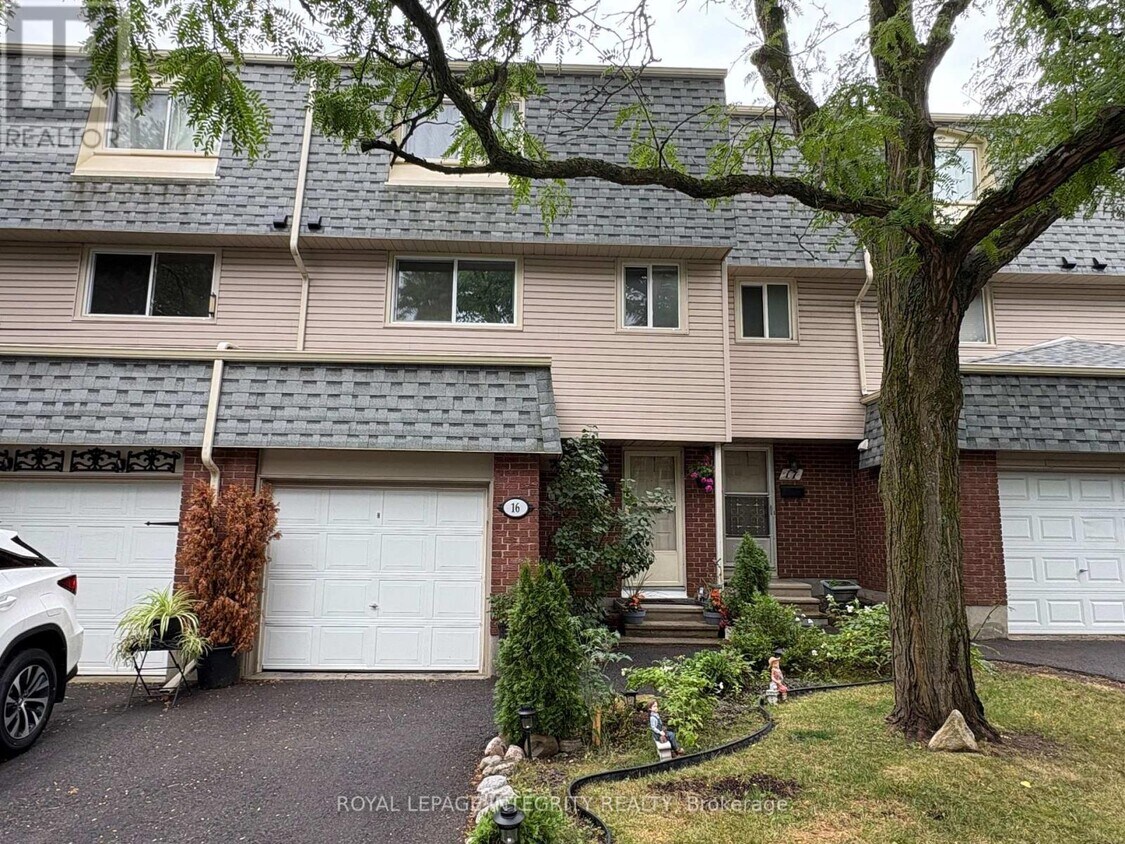 Photo principale - 2415-2415 Southvale Crescent