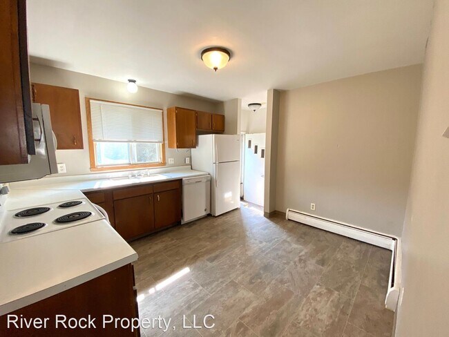 Building Photo - 2 br, 1 bath House - 623 2nd Avenue West