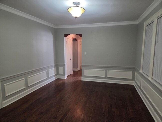 Foto del edificio - 5653 N Spaulding Ave