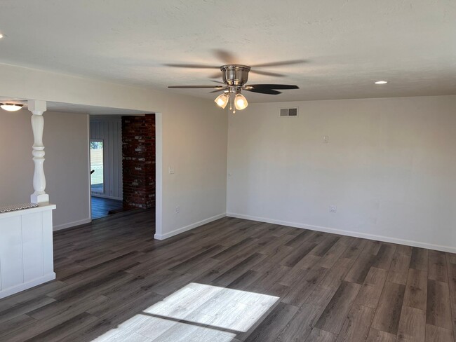 Building Photo - Freshly remodeled 4 bedroom, 2 bath single...