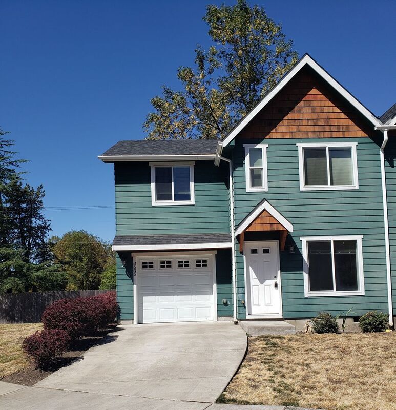 Foto principal - 3635 E Amazon Dr