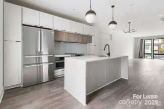 Building Photo - 1212 Minter Pl