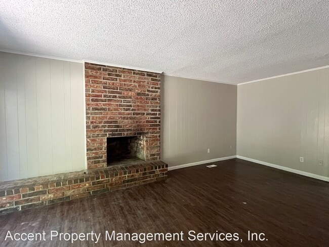 Foto del edificio - 3 br, 2 bath House - 5548 South Lewis Court