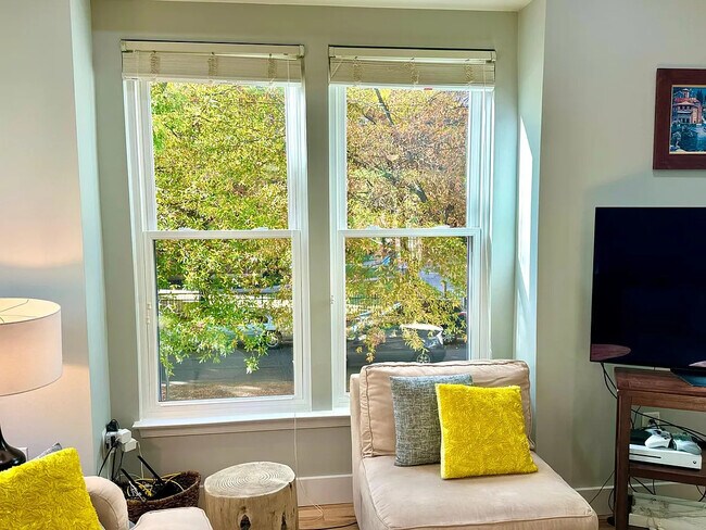 Foto del edificio - 3911 Elbert Ave