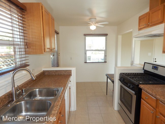 Building Photo - 2 br, 1 bath House - 4935 Elsa Road