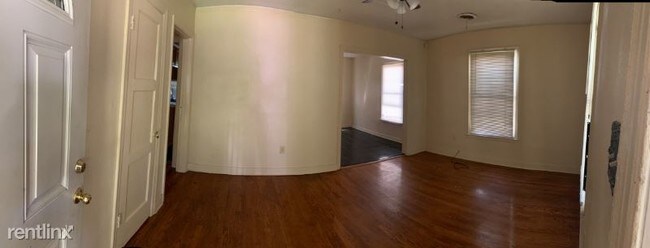 Building Photo - 2 br, 1 bath House - 5201 W 31st St