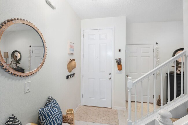 Foto del edificio - Sanford - 3 Bedroom, 2.5 Bathroom - $2,245.00