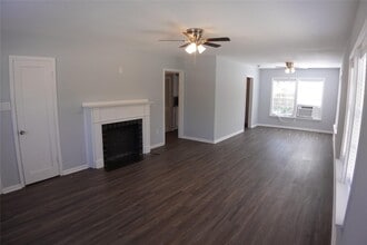 Building Photo - 3320 Blodgett St