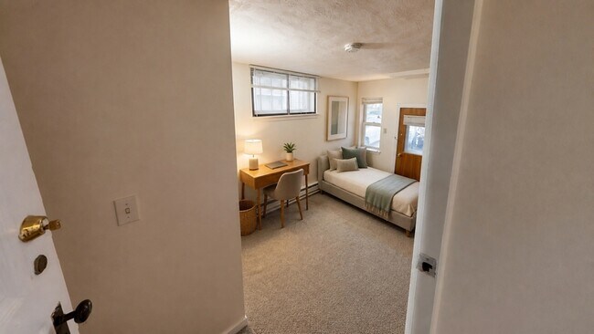 Foto del edificio - 802 E Kingsley St