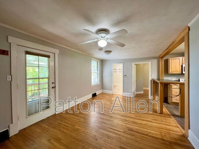 Foto del edificio - 5 Shady Cove Ln