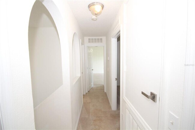 Foto del edificio - 844 Sun Ridge Village Dr