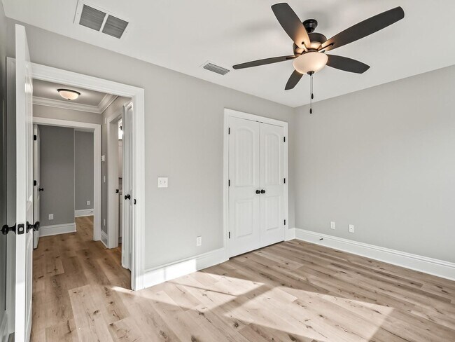 Foto del edificio - 3 Bedroom Home Available In Crawfordville ...