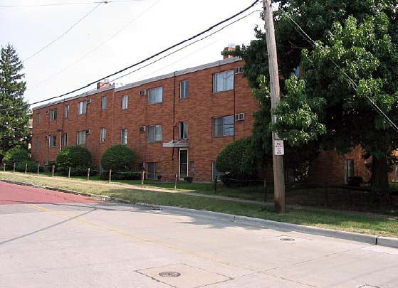 Building Photo - Highland Manor Apartments