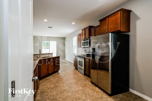 Foto del edificio - 6308 Twin Bridges Dr