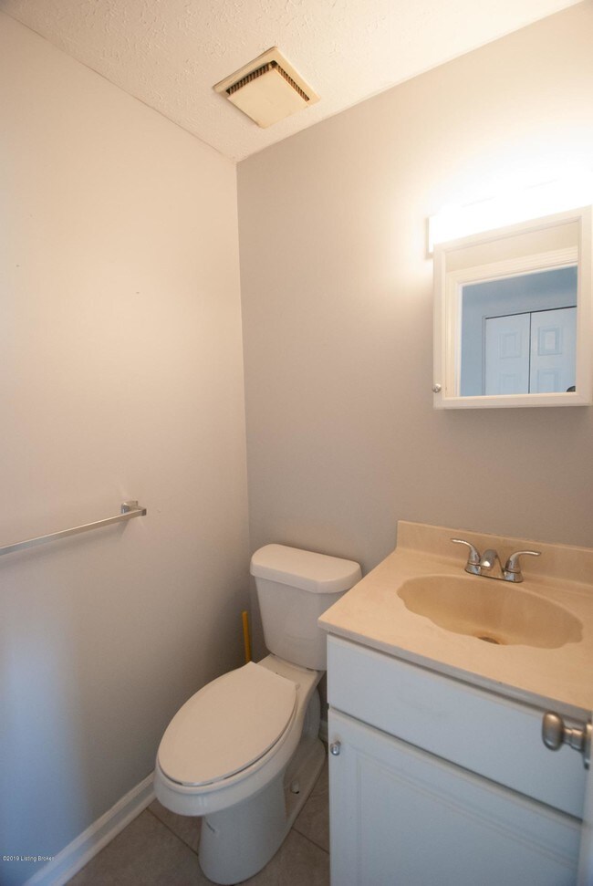 Building Photo - 4920 Cawood Dr
