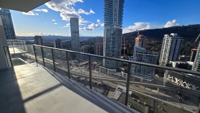 Building Photo - 570 Emerson St