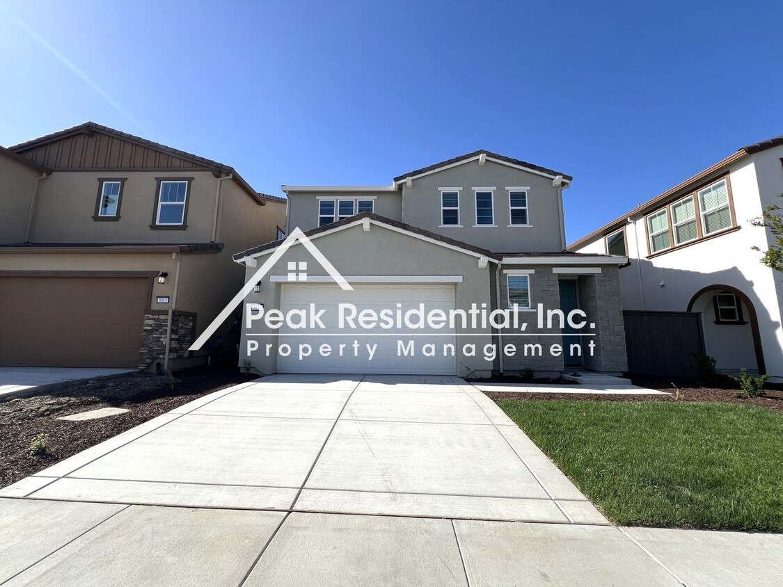 Primary Photo - Brand New 3bd/2.5ba Home With 2 Car Garage!