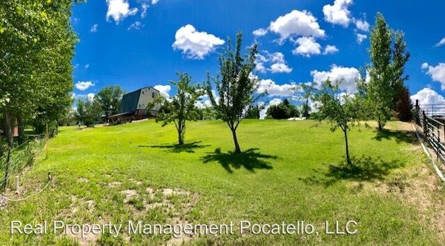 Building Photo - 3 br, 2 bath House - 1866 Falcon Circle E