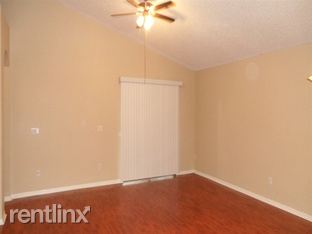 Building Photo - 17234 Deer Run Dr