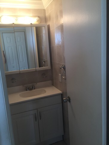 Building Photo - 9431 SW 4th St