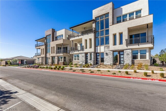 Building Photo - 10013 Hematite Pl