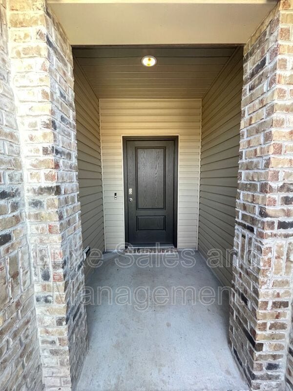 Foto del edificio - 9512 Squire Ln