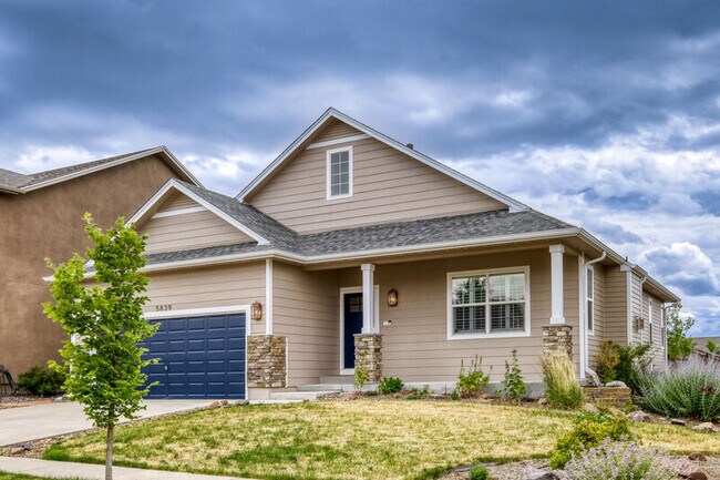 Building Photo - 5839 Yancey Dr