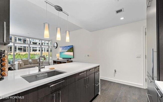 Foto del edificio - 15 Morris Ave