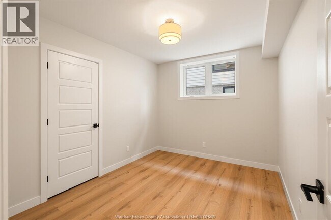 Building Photo - 1711 Ford Blvd