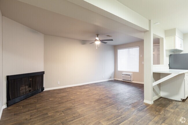 Interior Photo - Commons on 2nd