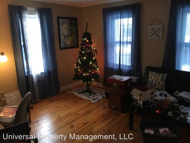 Foto del edificio - 3 br, 1 bath House - 11 Lafayette Street