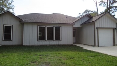 Building Photo - 232 Autumn Ln
