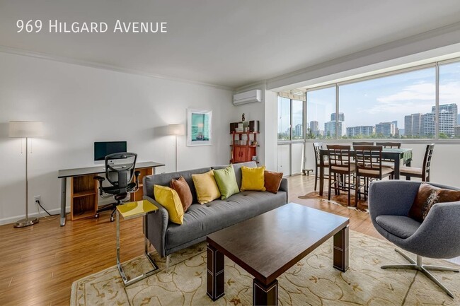 Foto del edificio - 969 Hilgard Ave