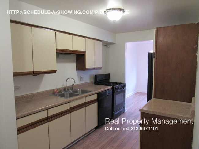 Foto del edificio - 2721 Hobson Rd