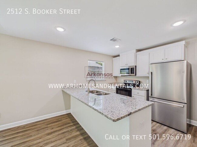 Building Photo - 2512 Booker St