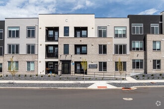 Building Photo - Altitude