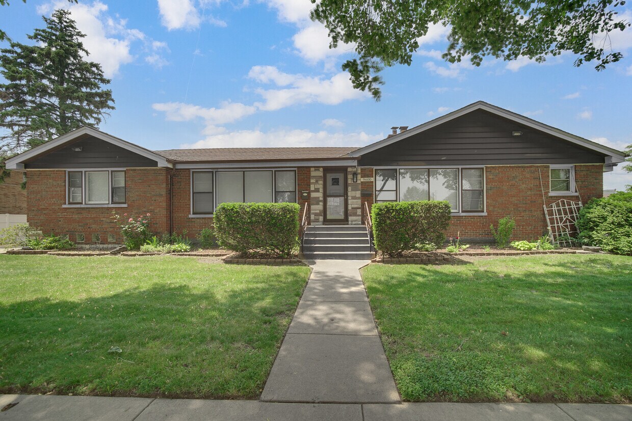 Foto principal - 9600 Kilpatrick Ave