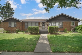 Building Photo - 9600 Kilpatrick Ave