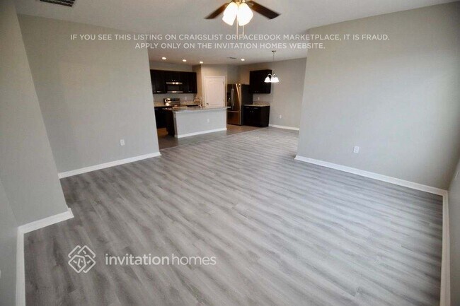 Foto del edificio - 15532 Rose Grove Dr