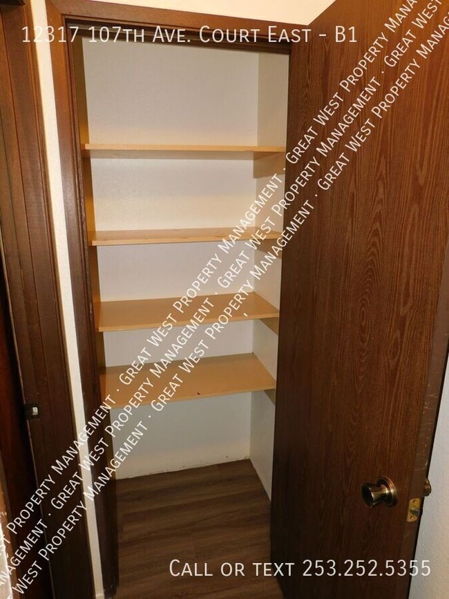 Building Photo - 12317 107th Ave Ct E