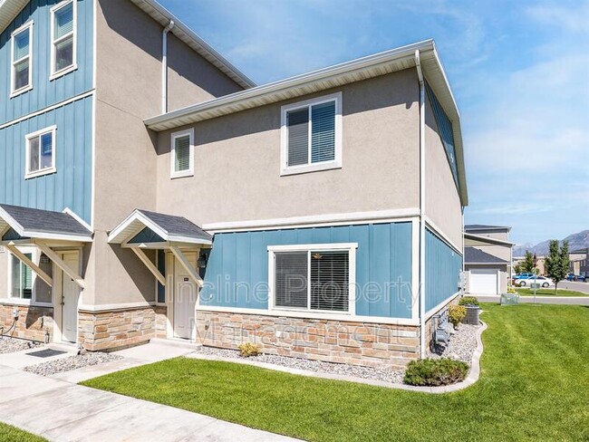 Building Photo - 178 E 630 N
