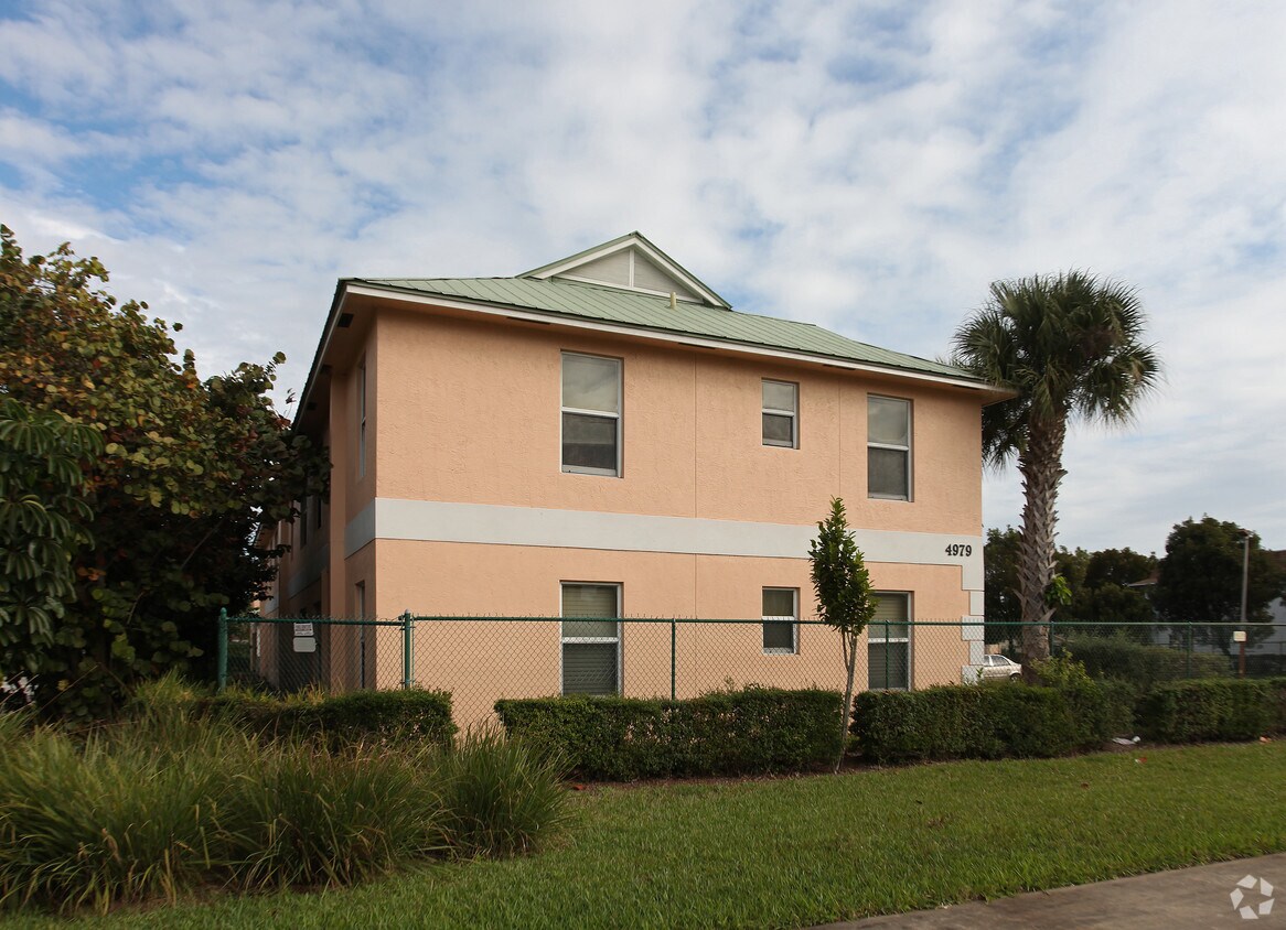 Foto del edificio - Lord's Place