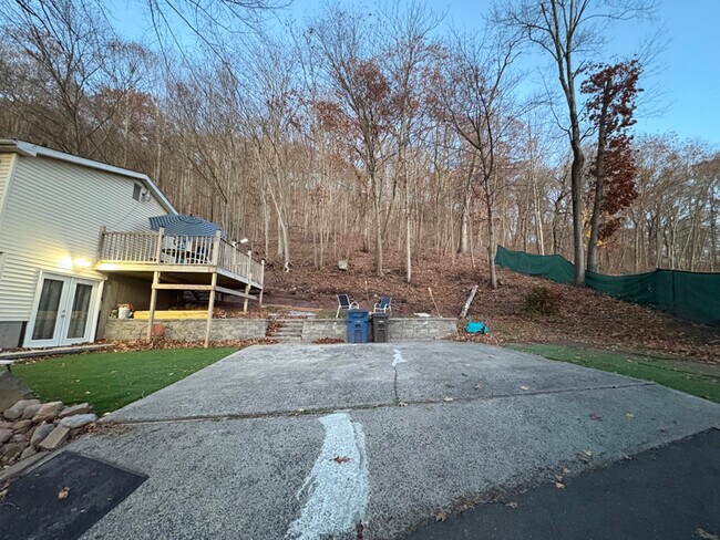 Foto del edificio - 91 Taylor Ave