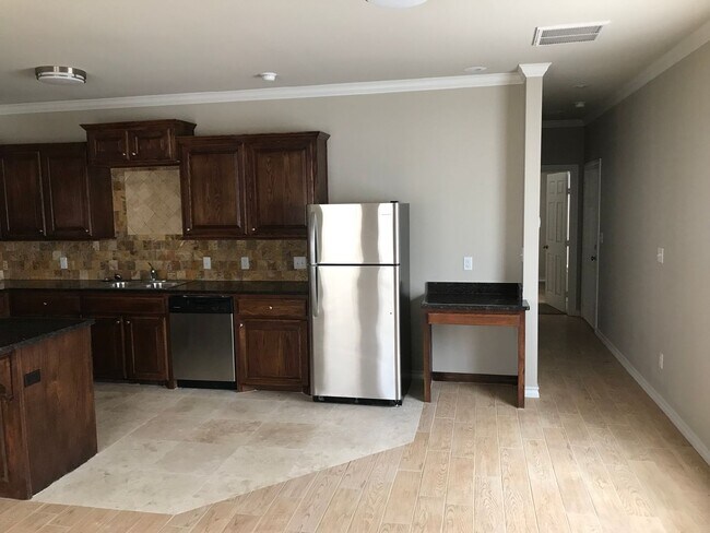 Foto del edificio - 1 bedroom 1 bath in the Medical District!