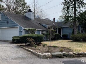 Building Photo - 54 Drake Rd