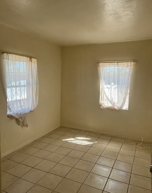 Foto del edificio - 5709 E 26th St