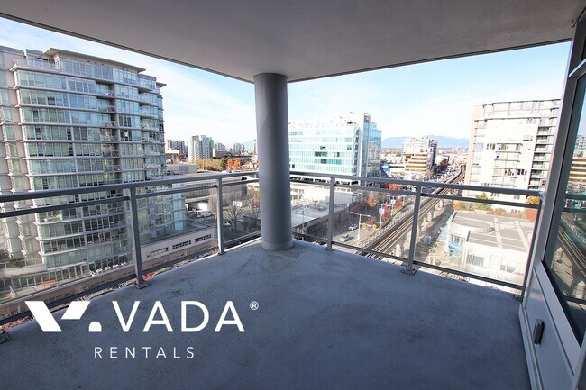 Photo du bâtiment - Mandarin Residences Brighouse 2 Bedroom Ap...