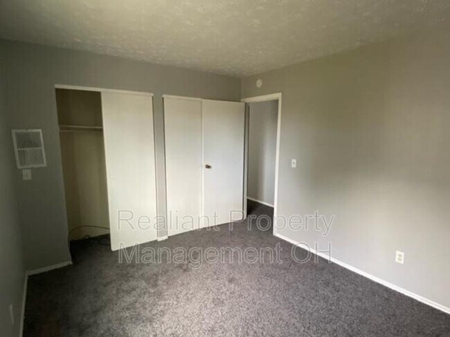 Foto del edificio - 4911 Ash St