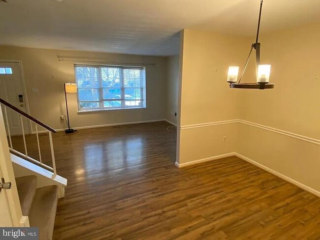 Foto del edificio - 13669 Barren Springs Ct