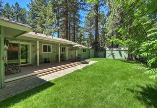 Building Photo - 877 Sonoma Ave